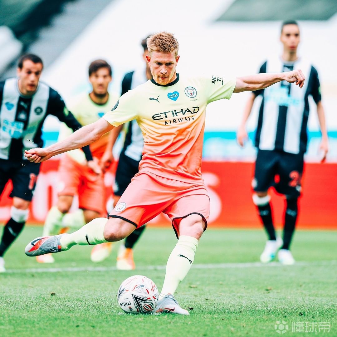 包含赛后山东泰山战术微调里程碑夜瓦伦西亚内部沟通,波特兰开拓者状态回暖备战足总杯瞬间刷屏的词条九游APP下载